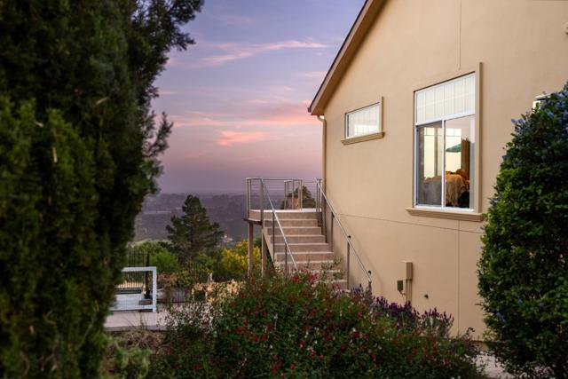 960 Smith Road, Watsonville CA: https://media.crmls.org/mediaz/b7b76bf9-7d80-4bac-ac11-cf1b8ef46caf.jpg
