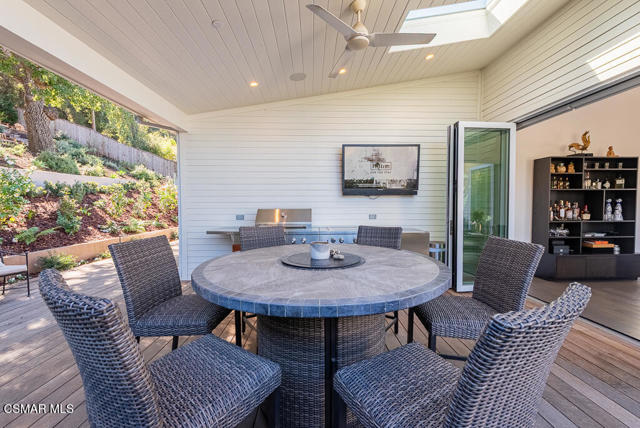 2443 Stafford Road, Westlake Village CA: https://media.crmls.org/mediaz/b7b79dce-6a97-45fb-9eed-e7407f8b9412.jpg