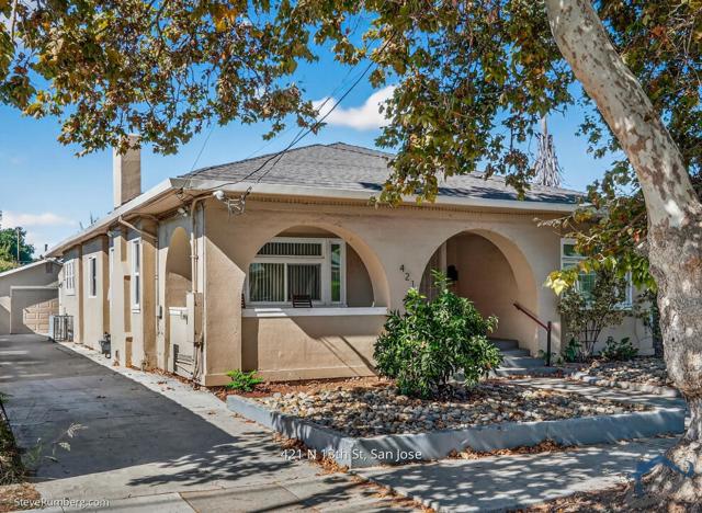 421 N 13th Street, San Jose CA: https://media.crmls.org/mediaz/b7b7bc9e-f6b3-46af-ab4e-e7e9219606fb.jpg