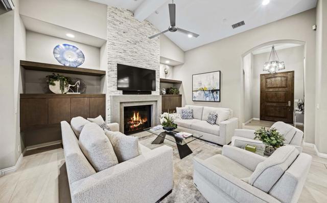 76054 Via Saturnia, Indian Wells CA: https://media.crmls.org/mediaz/b7b7c852-9355-42f0-ba1e-6ada94acde41.jpg