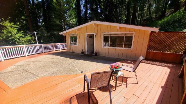 315 Paone Drive, Boulder Creek CA: https://media.crmls.org/mediaz/b7baa8fb-b54a-4def-b70d-fe813b5e7c98.jpg