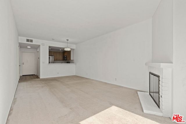 8500 Falmouth Avenue, 3215 photo 15