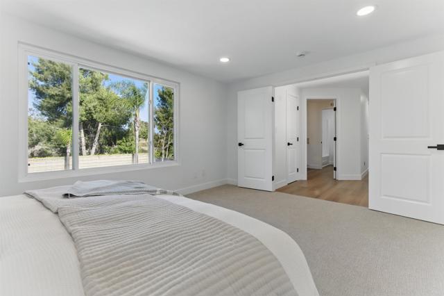 Detail Gallery Image 7 of 10 For 6871 Mewall Dr, San Diego,  CA 92119 - 5 Beds | 3 Baths