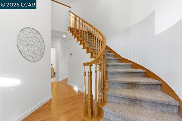 Image 25 of 51 For 811 Vineyard Ct