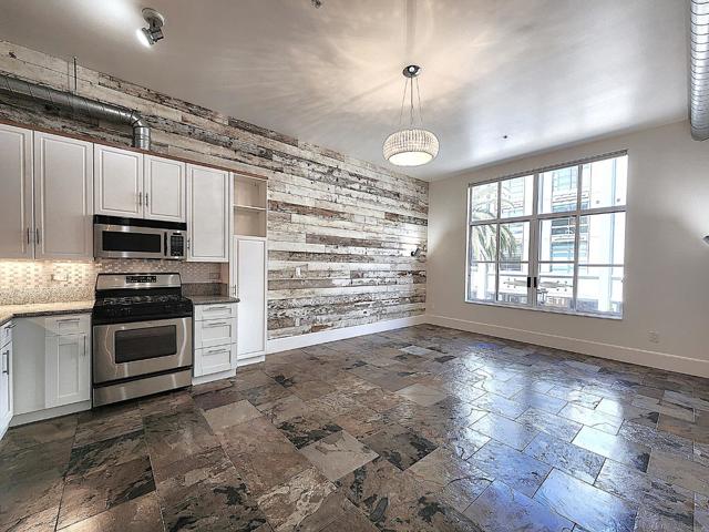 334 Santana Row, San Jose CA: https://media.crmls.org/mediaz/b7be37d8-592f-4387-8d57-22139309b075.jpg