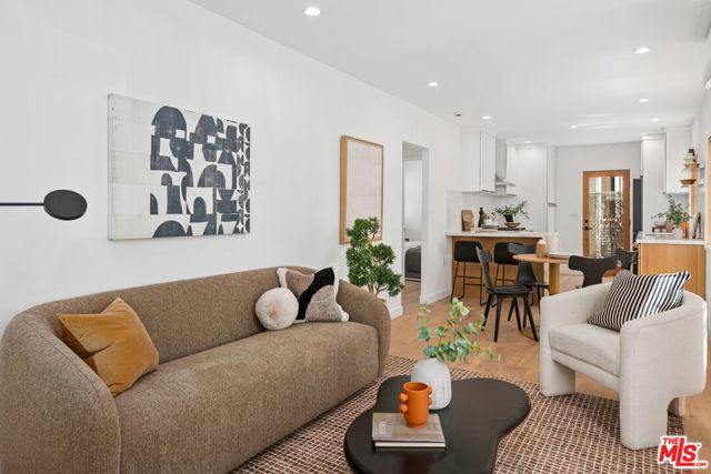 617 Micheltorena Street, Los Angeles CA: https://media.crmls.org/mediaz/b7bf2ce5-ac18-4c35-b351-91609fed353a.jpg