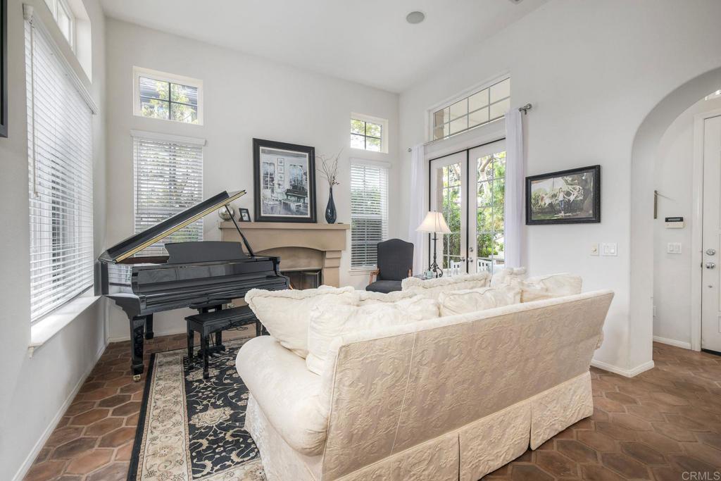 688 Cypress Hills Drive - photo 3