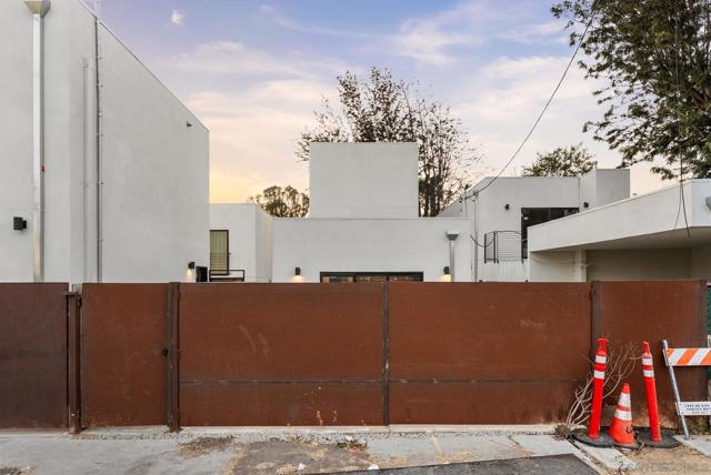 3653 Wilson Ave, San Diego CA: https://media.crmls.org/mediaz/b7c1fafa-931d-4501-9369-6c0f75f9378a.jpg