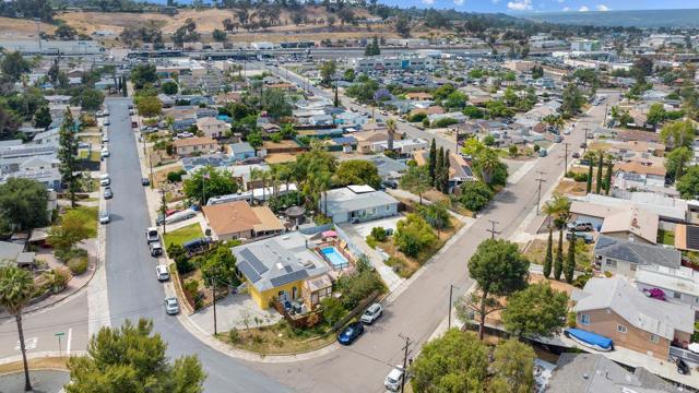 962 Wilson Avenue, El Cajon CA: https://media.crmls.org/mediaz/b7c25ff0-b882-4b15-b563-0a3a21a127ad.jpg