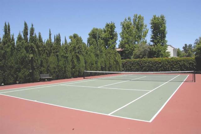 1730 Halford Dr, Santa Clara CA: https://media.crmls.org/mediaz/b7c2b6a0-6e6c-415e-9317-3553b34d06ed.jpg
