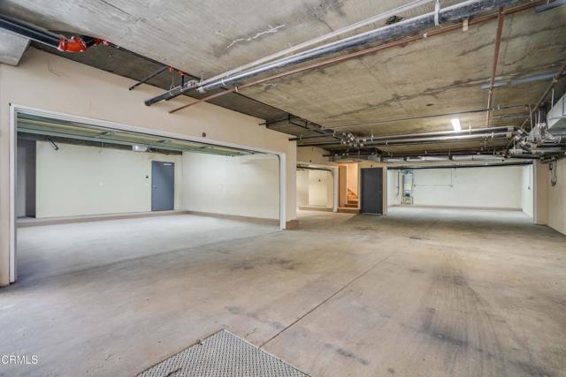 300 E Alhambra Road, Alhambra CA: https://media.crmls.org/mediaz/b7c3ebde-e723-4443-8db2-6b2b54141bda.jpg