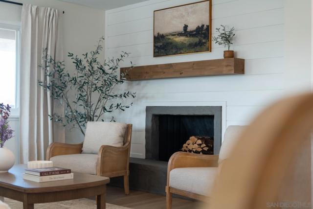 4141 Palomar Drive, Fallbrook CA: https://media.crmls.org/mediaz/b7c4ee67-0d43-43af-bb5e-534ada846d95.jpg