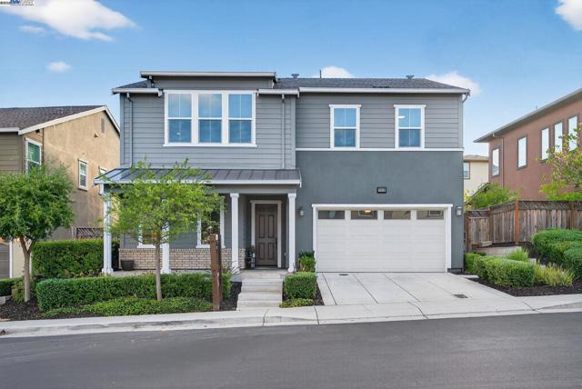 7058 Atlas Peak Dr, Dublin CA: https://media.crmls.org/mediaz/b7c63093-28e3-47d5-a844-b97d35e37e87.jpg