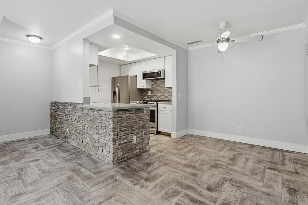 1091 Shadowridge - photo 7