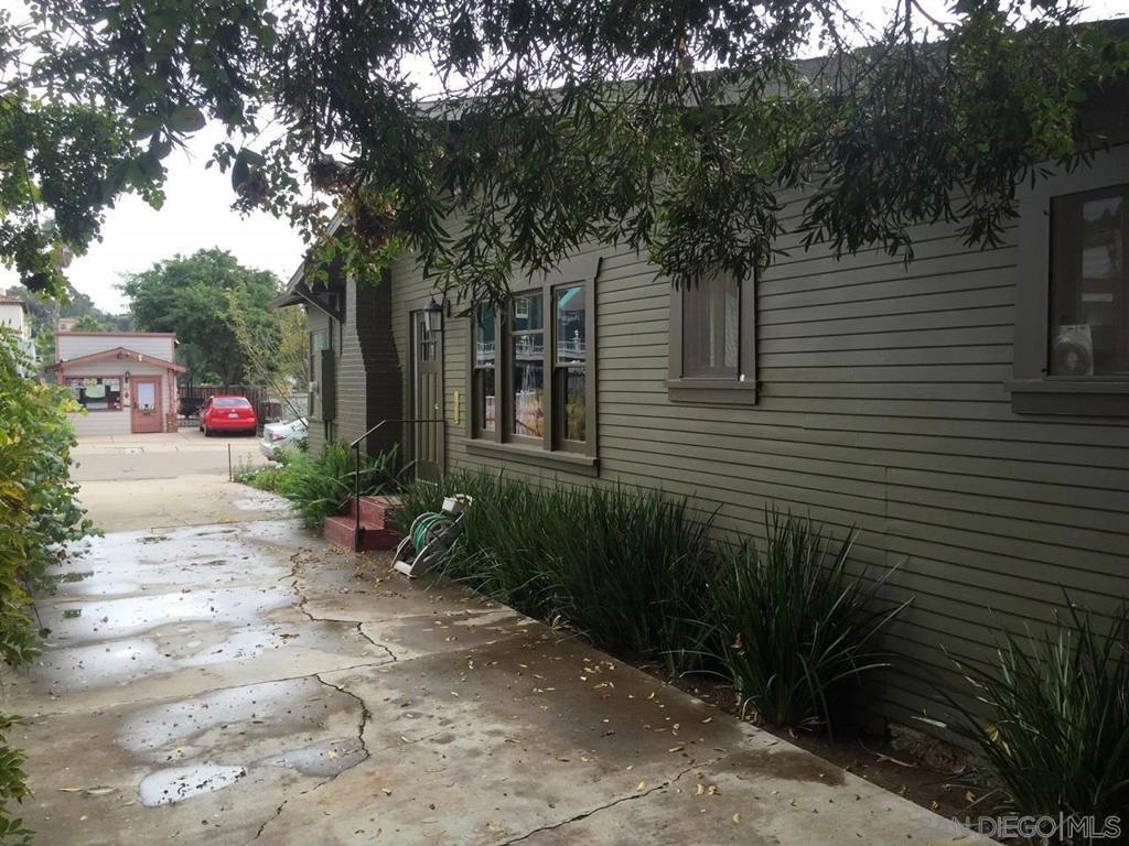 3970 Harney Street - photo 6