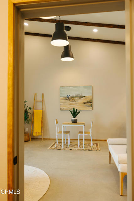 Detail Gallery Image 10 of 18 For 187 W Park Row Ave #102,  Ventura,  CA 93001 - 2 Beds | 1 Baths