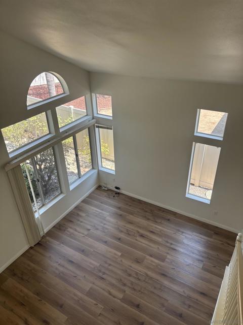14018 Via Corsini, San Diego CA: https://media.crmls.org/mediaz/b7ca0be2-e0a2-46e3-86e8-f190a82be20c.jpg