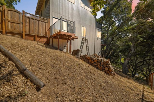 110 Kirkorian Court, Scotts Valley CA: https://media.crmls.org/mediaz/b7ca1012-10dc-4484-ada5-144d04f2e362.jpg