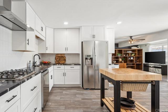 Detail Gallery Image 17 of 42 For 640 Mclain St, Escondido,  CA 92027 - 3 Beds | 2 Baths