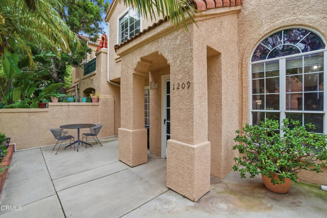 Detail Gallery Image 7 of 45 For 1209 Nautical Way, Oxnard,  CA 93030 - 3 Beds | 2/1 Baths