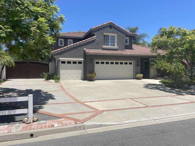 1467 Belmont Park Road, Oceanside CA: https://media.crmls.org/mediaz/b7cd2834-8d17-47d2-bc26-05b4c21208e8.jpg