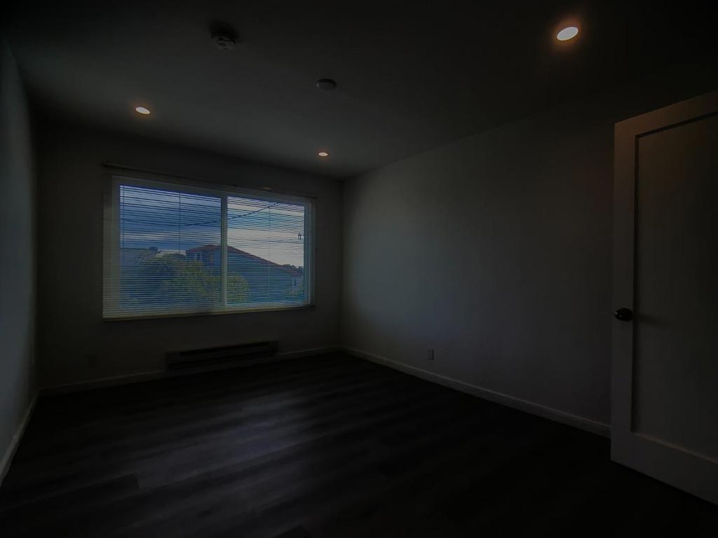 https://media.crmls.org/mediaz/b7cdbbb0-2660-4ae0-b263-d85aca8c7315.jpg?preset=X-Large