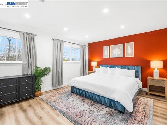 Image 7 of 60 For 1556 Wagoner Dr