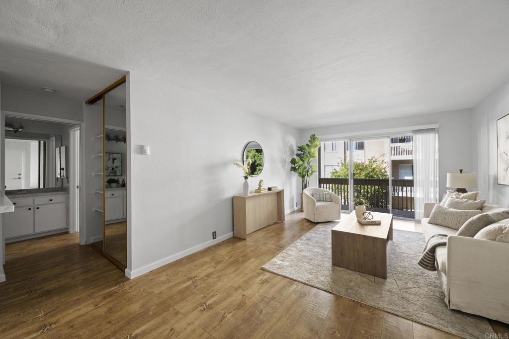 4600 Lamont Street - photo 6