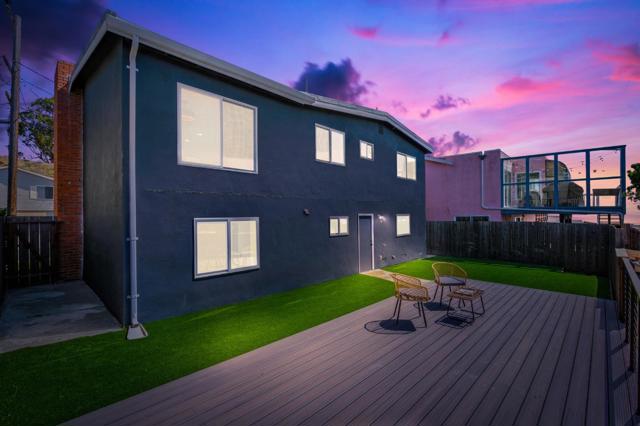 553 Diamond Avenue, South San Francisco CA: https://media.crmls.org/mediaz/b7d0f2a2-21cb-4564-90f1-8c780d29a949.jpg