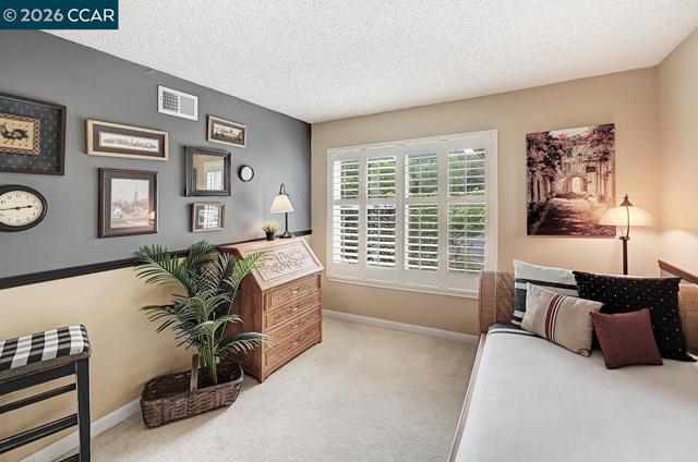 1301 Leisure Ln, Walnut Creek CA: https://media.crmls.org/mediaz/b7d3e750-04a7-4572-a226-34b01eae92a5.jpg