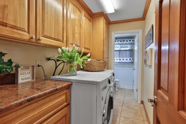 2017 Gypsy Avenue, San Martin CA: https://media.crmls.org/mediaz/b7d3ea8c-763c-4ffb-b136-2cabaf4f4def.jpg