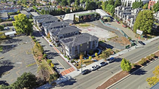 490 Trace Lane, Hayward CA: https://media.crmls.org/mediaz/b7d474a1-8edf-45fe-8081-31aff196d1d8.jpg