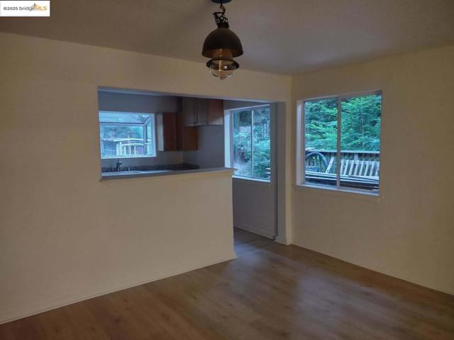 2950 Bear Canyon RD, Los Gatos CA: https://media.crmls.org/mediaz/b7d50e9a-eee9-4fc2-a323-aa53f3144167.jpg