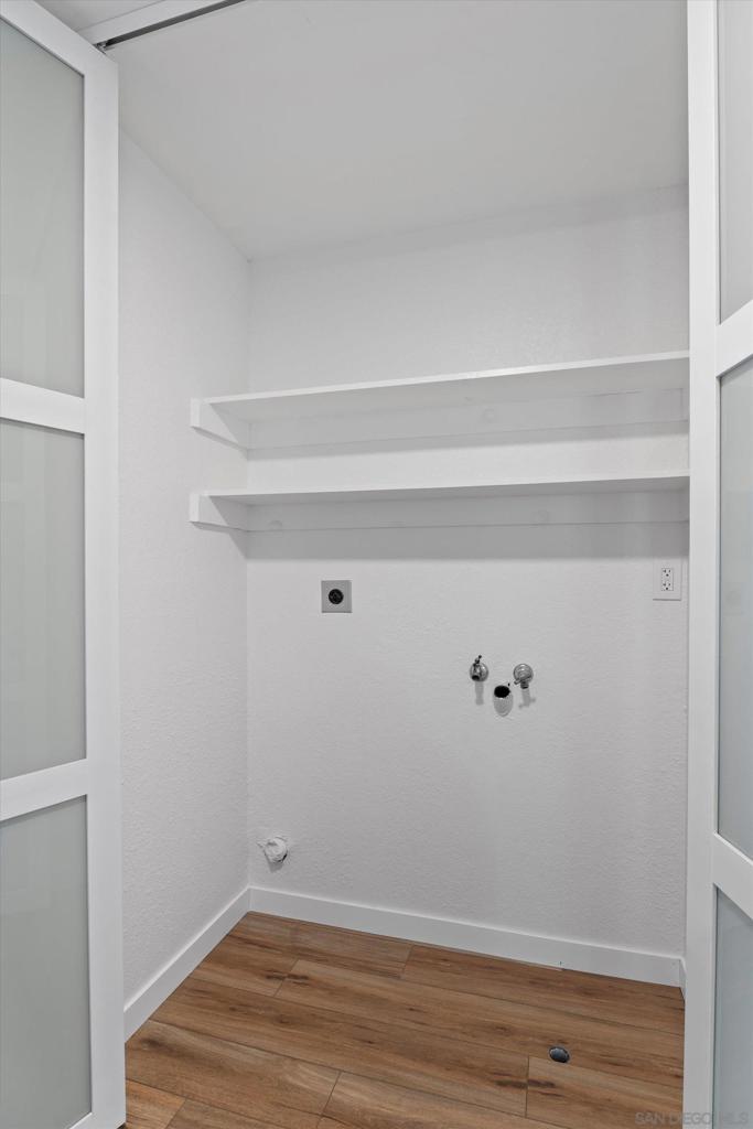 1762 Locust - photo 20