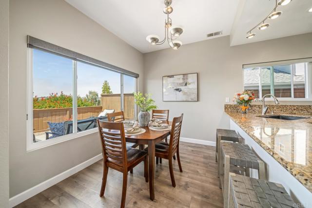 4507 Carnaby Court, Carlsbad CA: https://media.crmls.org/mediaz/b7d5e404-082e-45d0-b372-8661df54d4ad.jpg