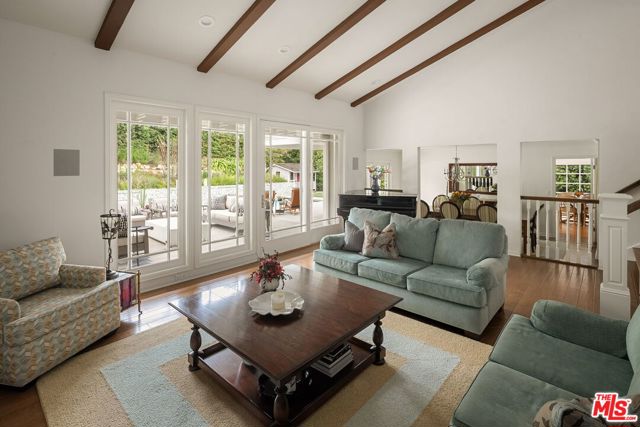 Drew Fenton | 837 N Bundy Drive Los Angeles CA | MLS: 7501781 Drew Fenton | 837 N Bundy Drive Los Angeles CA | MLS: 7501781