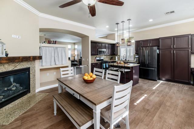 Detail Gallery Image 8 of 40 For 39528 Montebello Way, Murrieta,  CA 92563 - 5 Beds | 2 Baths