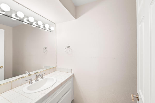 77739 Cape Verde Drive, Palm Desert CA: https://media.crmls.org/mediaz/b7d71579-27b1-4777-be40-1c2edd391e1f.jpg