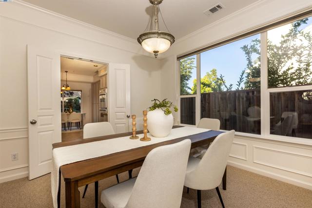 4244 Milton Way, Livermore CA: https://media.crmls.org/mediaz/b7d76843-503e-48e8-871e-7118e1e60d88.jpg