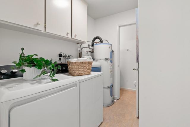 1505 42nd Avenue, Capitola CA: https://media.crmls.org/mediaz/b7d8bcd7-3500-435f-a7df-28df9e400729.jpg