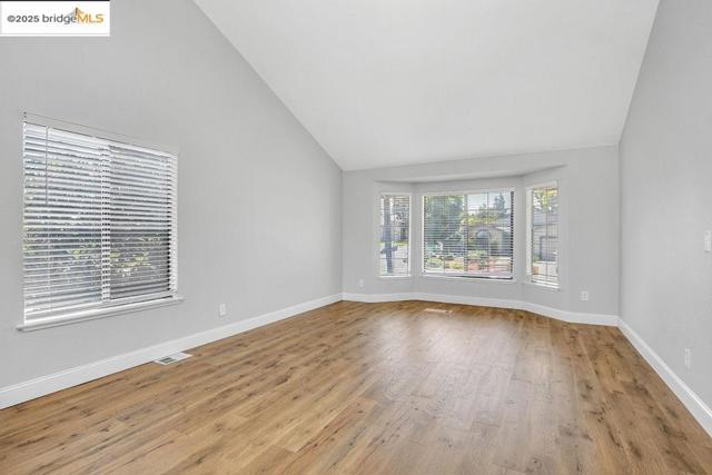 1500 Mellissa Ct, Antioch CA: https://media.crmls.org/mediaz/b7d97c72-41ed-4e89-8918-b8ddee9c34d1.jpg