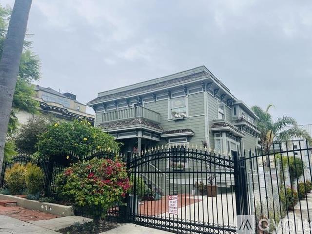 Image 12 of 16 For 533 22nd Street