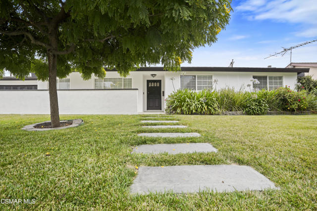 174 Wendy Drive, Thousand Oaks CA: https://media.crmls.org/mediaz/b7da49a2-2b17-4bb2-9db4-ffff0c9c9952.jpg