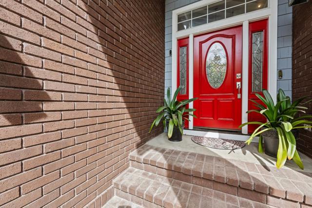 441 Tierra Del Sol, Hollister CA: https://media.crmls.org/mediaz/b7da53e6-11ab-4bb8-b025-2164eca62be8.jpg