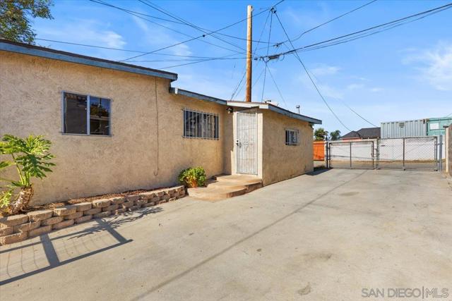 3434 Logan Ave, San Diego, California 92113, ,Multi-Family,For Sale,Logan Ave,250001208SD