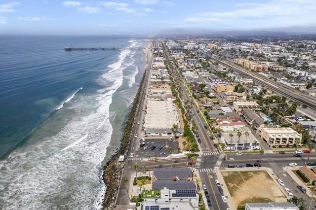 803 S Pacific St, Oceanside CA: https://media.crmls.org/mediaz/b7dbf386-924e-489c-98d3-9bb831188666.jpg