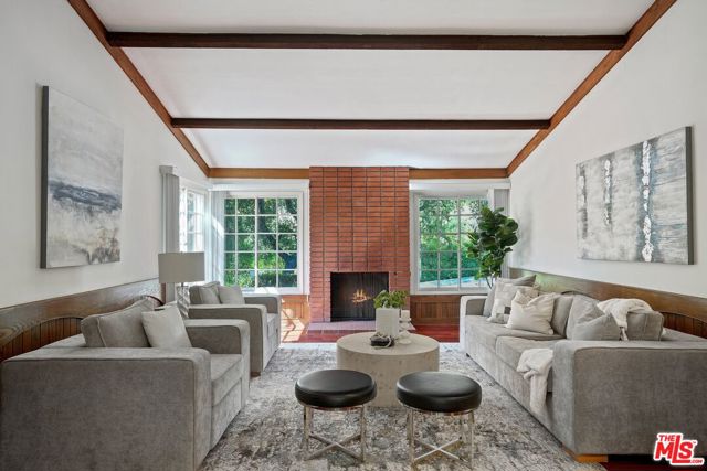 2644 Basil Lane, Los Angeles CA: https://media.crmls.org/mediaz/b7dc4d4e-7f00-42d6-83b7-6d3cf369f1bd.jpg