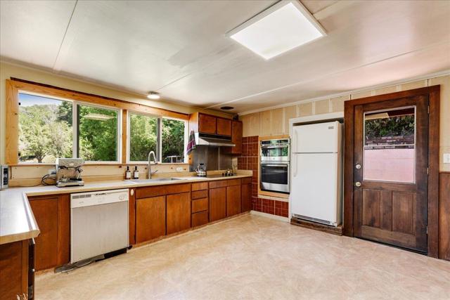 28120 Schulte Road, Carmel CA: https://media.crmls.org/mediaz/b7dc5137-e167-4bd6-b0b5-89205f7f8480.jpg