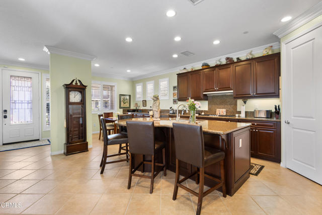 Detail Gallery Image 7 of 50 For 4003 Galapagos Way, Oxnard,  CA 93035 - 4 Beds | 3 Baths