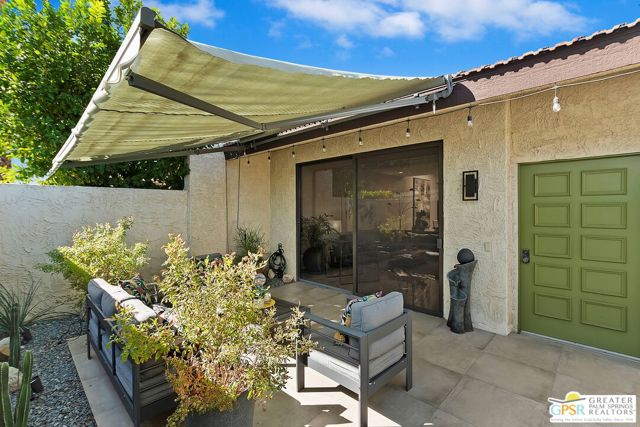 1475 E Amado Road, Palm Springs CA: https://media.crmls.org/mediaz/b7dd35f8-6504-447e-b80c-15a794ce97c6.jpg